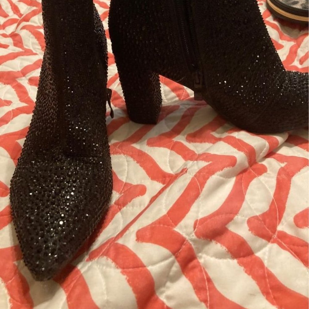 Black Boots